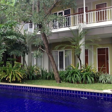 Topaz Guest House Jacarta Exterior foto